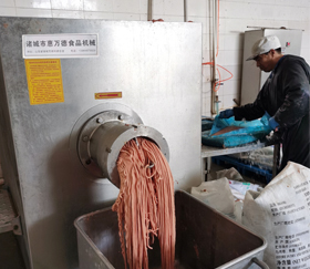 凍肉絞肉機(jī)用戶現(xiàn)場